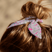 Bunny ear Scrunchie serenade fluo