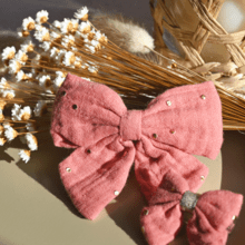 Bow tie hair slide gaze pois or rose blush