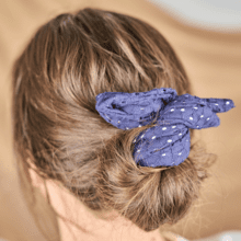 Wire headband retro blue english embroidery