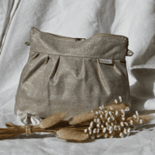 Pleated clutch bag golden linen