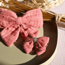 Mini bow tie clip gaze pois or rose blush