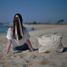 Pleated tote bag - Medium size rayé or blanc